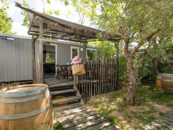 Stacaravan 'Chardonnay' - 38m² - overdekt terras - airconditioning
