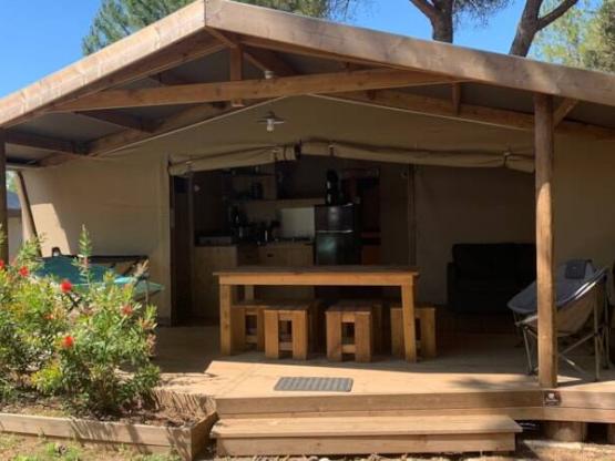 Blokhut Cotton Comfort 35m² - 3 slaapkamers - terras 11m² + TV