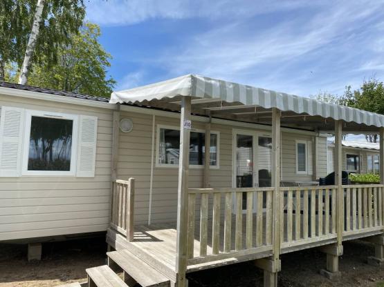 Stacaravan Standard 3 Slaapkamers - TV