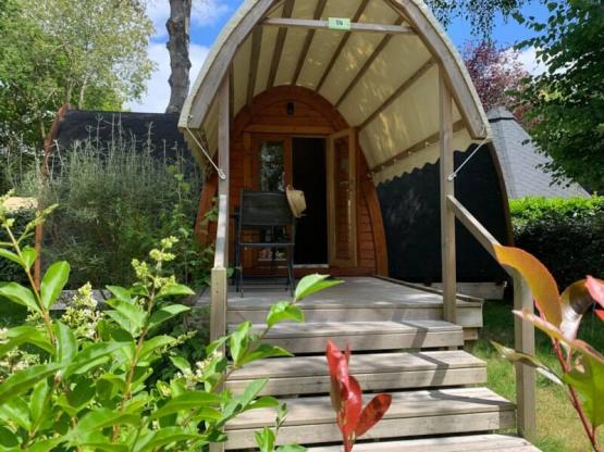 Pod - 1 tweepersoonsbed - met toilet en badkamer