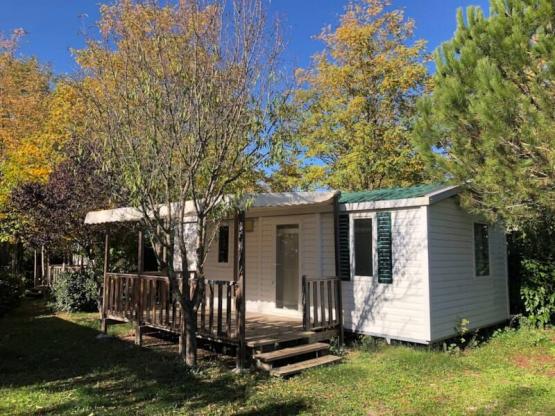 35 PRIVILEGE Stacaravan Super Mercure 27m² - 2 slaapkamers