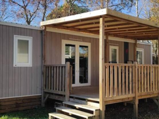 Stacaravan PREMIUM 3 SLAAPKAMERS - 2 badkamers - 6 PERS 36m² - TV - CLIM - LV :A / D Sunday