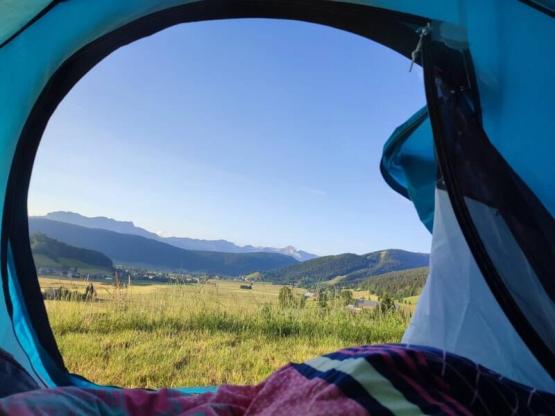 Emplacement pour personne à pied ou en vélo et sans véhicule !