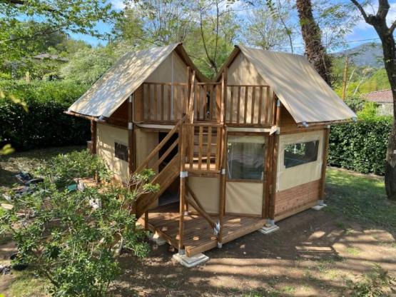 Canvas and wooden hut - 2 bedrooms -