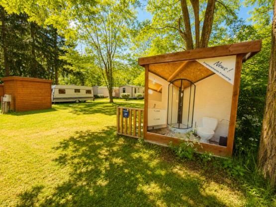 Standplaats Freecamp - staanplaats voorzien van individueel sanitair
