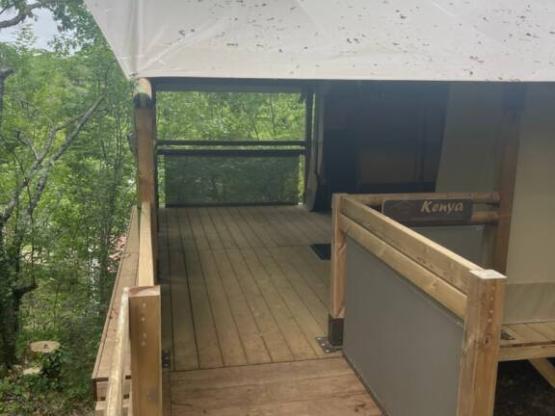 Kenia tent met badkamer