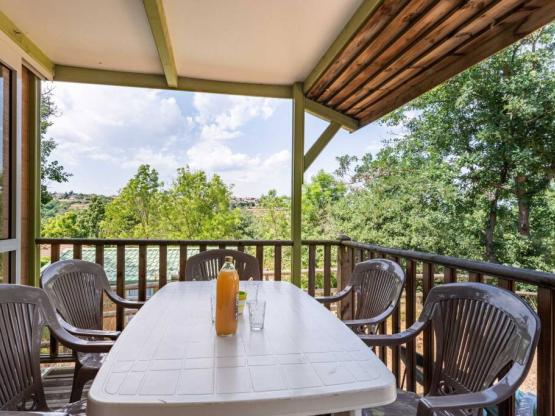 Chalet Confort Acacia 2 slaapkamers met TV - 25 m2 + 10 m2 terrasse couverte