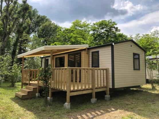 43 PREMIUM Stacaravan Trigano 35m² 3 slaapkamers 6 personen NIEUW