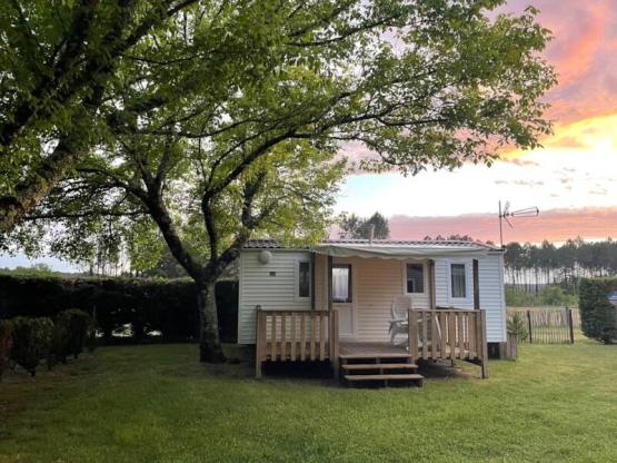 Stacaravan Eco - 20m² - 2 slaapkamers - terras -