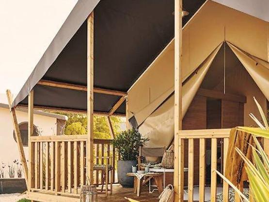SAFARI-TENT