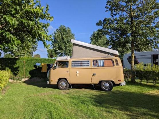 Pakket standplaats + stroom + 1 voertuig