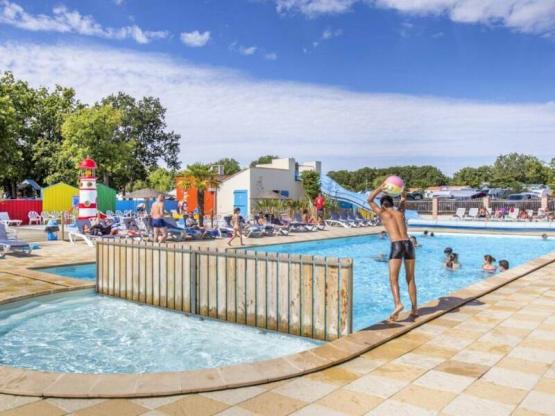 C - Stacaravan Adriatique met 3 slaapkamers
