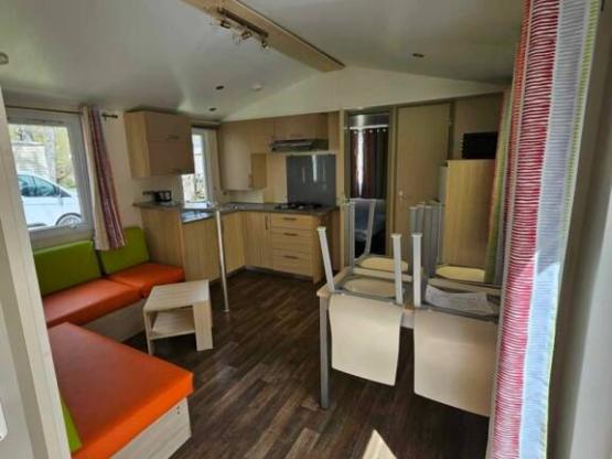 STACARAVAN MET 2 SLAAPKAMERS 4P (15)