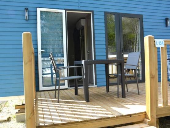 Althéa Suite - 1 slaapkamer met airconditioning en televisie