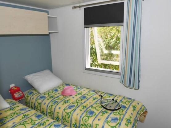 MOBIL HOME RIVIERA (2 adultes 3 enfants ou 4 adultes sans enfant)