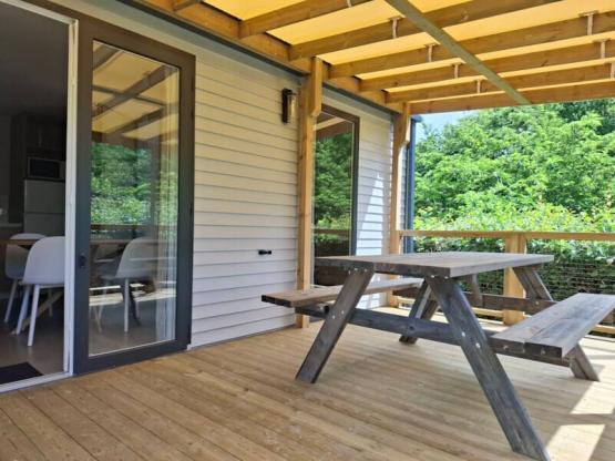 F - Mobil-home 2 bdrms. Privilege - SUNDAY