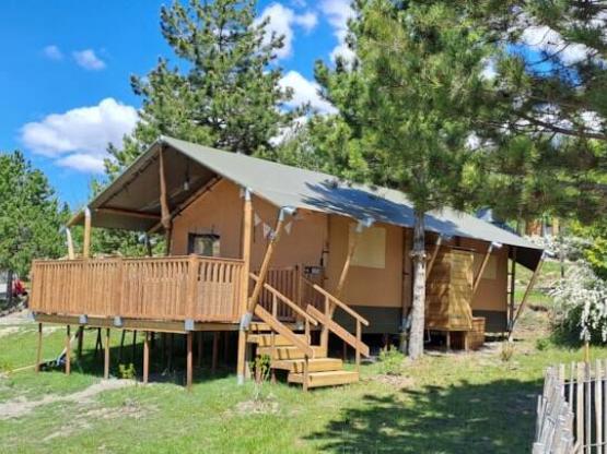 Tente Lodge Prestige Plus - 2 Slaapkamers - 1 Badkamer - 35m²