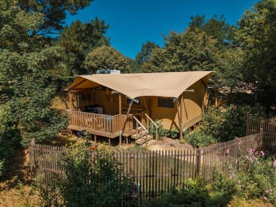 TENT - 3 slaapkamers - 1 badkamer - SAFARI LODGE PREMIUM - 49 m² -