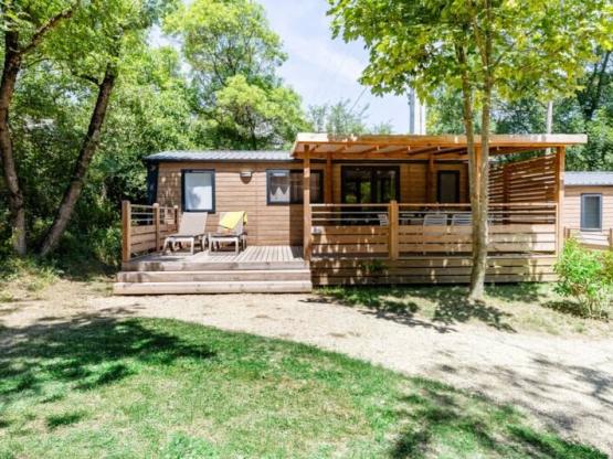 Stacaravan Confort - 3 slaapkamers - airconditioning