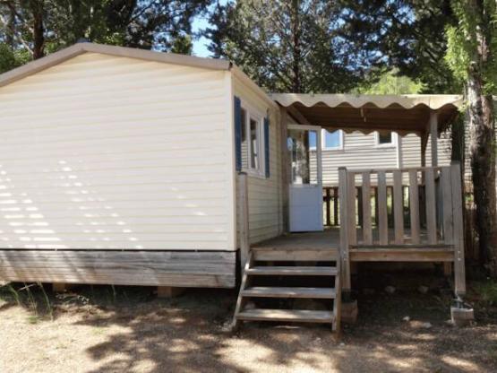 Mobilhome Standard Idéal Petit Malin 21m² Half-schaduwrijk terras