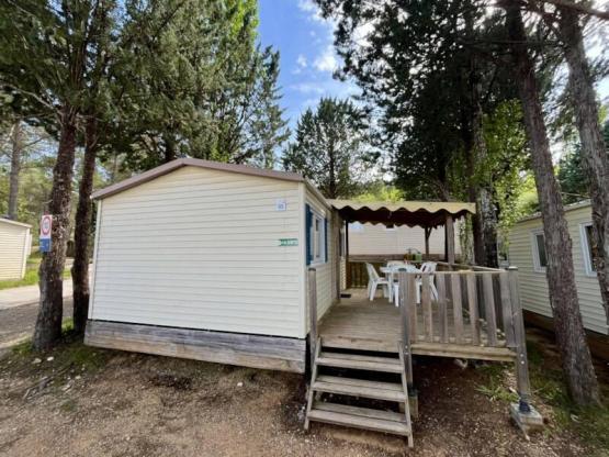 Mobilhome Standard Idéal Petit Malin 21m² Half-schaduwrijk terras