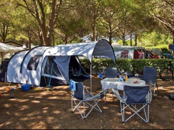 Standplaats + elektriciteit 6A