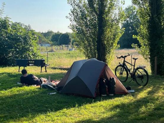 Standplaats  70m² (Tent, Fiets, Motor)