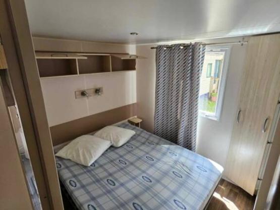 STACARAVAN 3 SLAAPKAMERS MET AIRCONDITIONING (26)