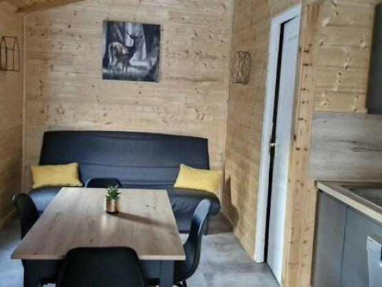 EDELWEIS berghut - 2 slaapkamers - overdekt terras