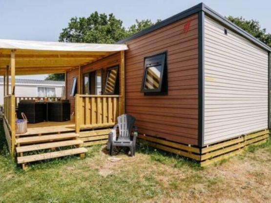 Ultimate Stacaravan Modèle PLUS - 48 m² - 3 slaapkamers - Terraslounge