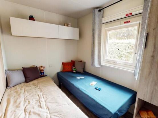 Stacaravan Essentiel 3 slaapkamers Signature met airco