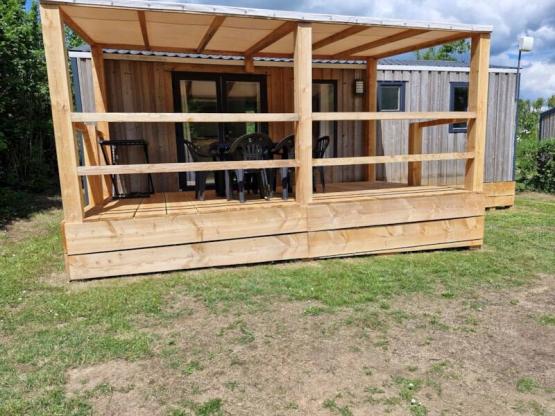 Stacaravan Limousin Confort+ 36m² - 3 kamers + TV + vaatwasser + overdekt terras+Chileense