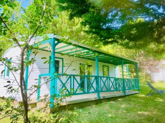Chalet Douglas Premium 32 m² met airconditioning – 2 slaapkamers + overdekt terras van 15 m²