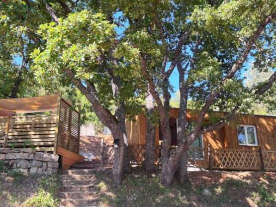 CHALET TIKAL. COMFORT MET SPA