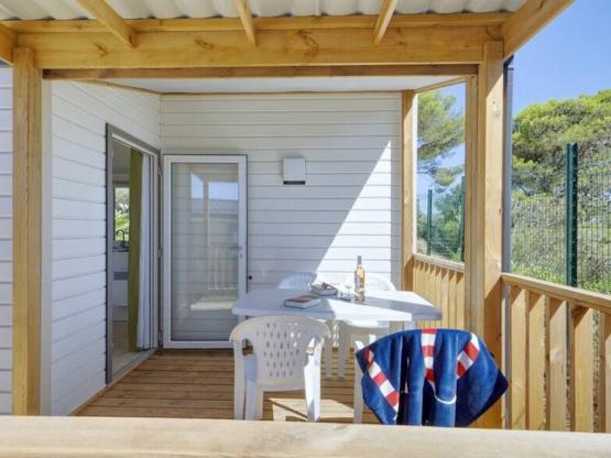 Mobil-home ~28m² - Vue partielle mer - 2 chambres + climatisation
