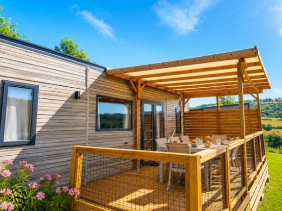 Stacaravan SERAC  Premium met uitzicht op het meer, 36 m² - met airconditioning (3 slaapkamers, 6 personen)