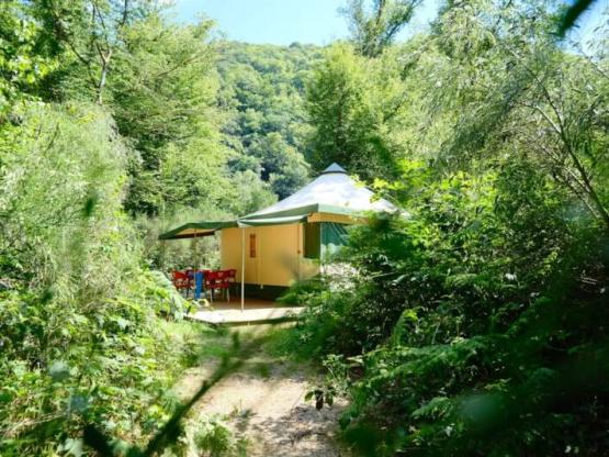 Bungalow toilé des bois