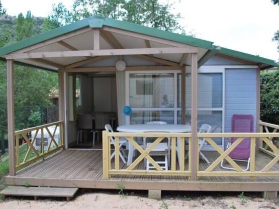 Location  4 pers ASCENSION 3 NUITS avec lits faits et linge de toilette et entrées Bambouseraie