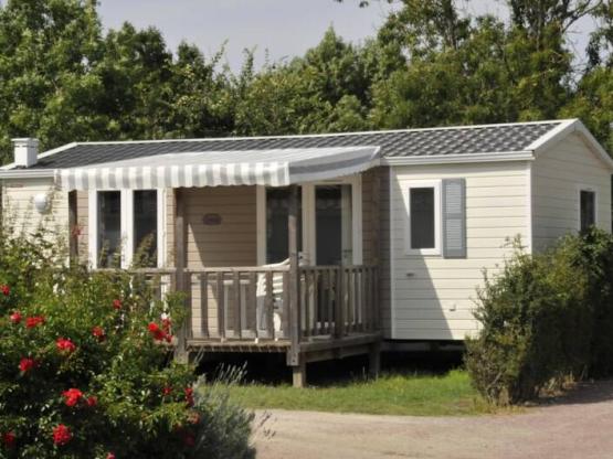 Stacaravan CONFORT PRIVILEGE 27 m² / 2 slaapkamers