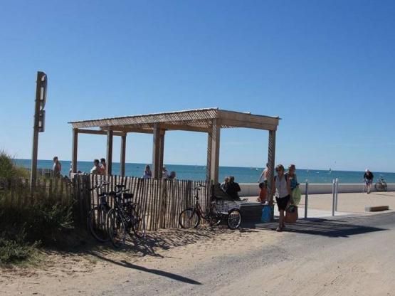 MALAGA Stacaravan 2 slaapkamers - overdekt terras