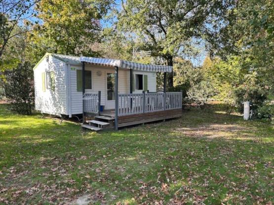 Stacaravan zonder sanitaire voorzieningen