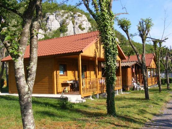 CHALET 5 personen 2 slaapkamers met airconditioning zaterdag/zaterdag
