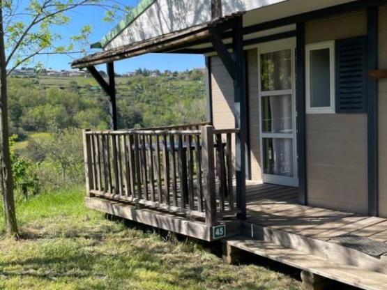 Chalet Confort Acacia 2 slaapkamers- 25 m2 - overdekt terras 10m2