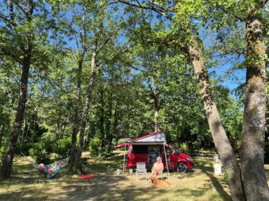 Standplaats + tent of caravan