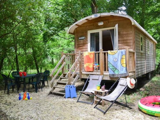 Roulotte Standard 20m² (2 kamers) - tuinmeubilair