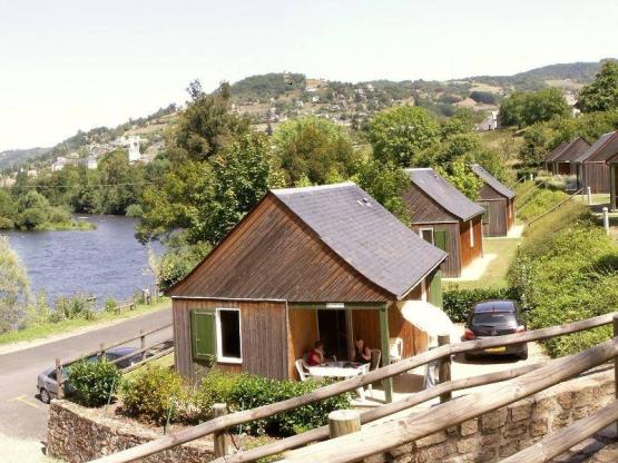 Chalet PMR 32m² / 2 kamers + overdekt terras (TV-Wifi-Draps)- voor mindervaliden