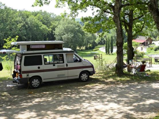Forfait / dag: kampeerplaats + auto