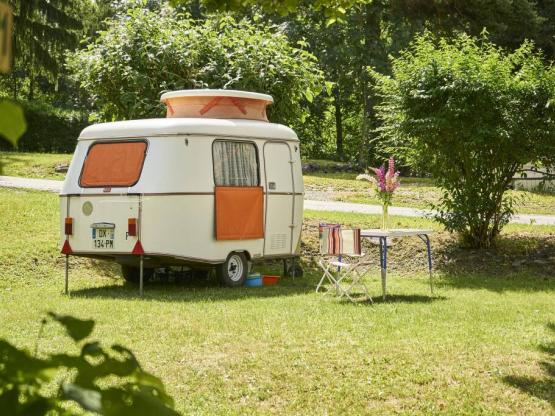 Standplaats + tent of caravan