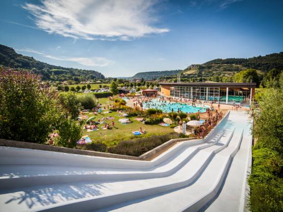 Plénitude pakket: 2 personen + individuele badkamer + droge toiletten + auto + elektriciteit/120 m²