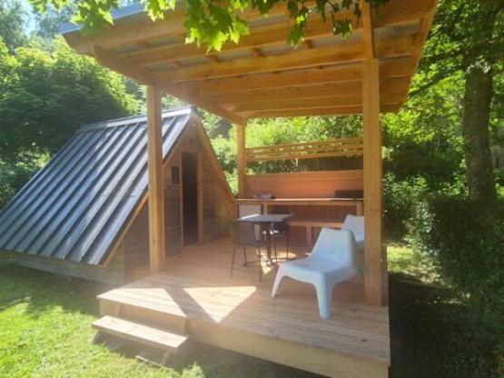 Trekkershut 9 m² (1 (slaap)kamer) + overdekt terras - zonder privé sanitair